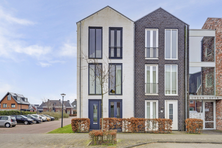 Lage Hoek 22, Zwaag