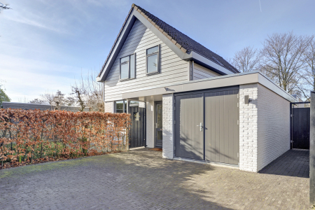 Hoogewoud 62, Zwaag