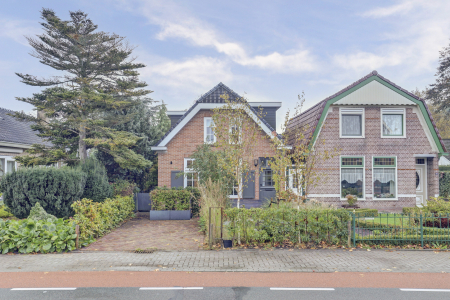 Westerblokker 10, Oosterblokker