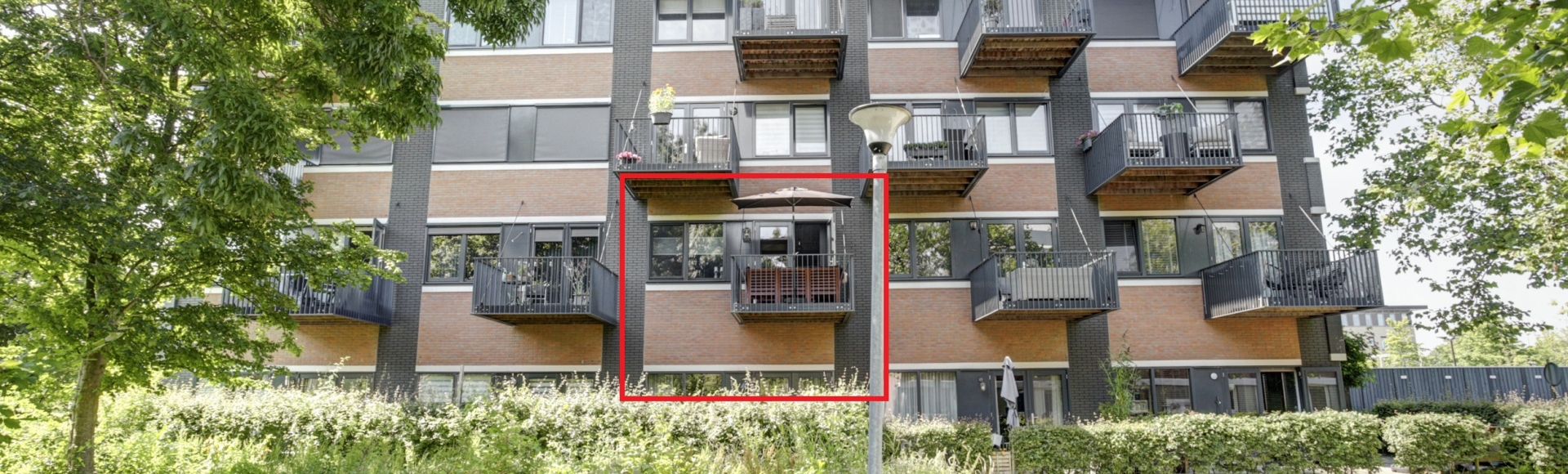 Zandsteen 15, Hoorn